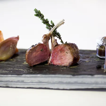 Crowne Plaza Fiera By Ihg 4*