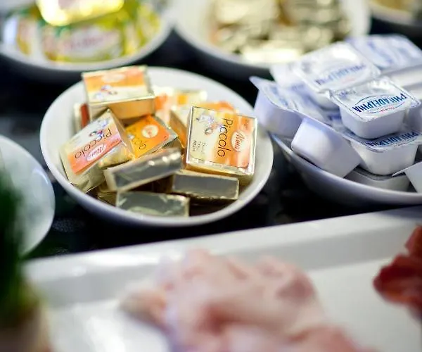 Crowne Plaza Fiera By Ihg Hotel 4*