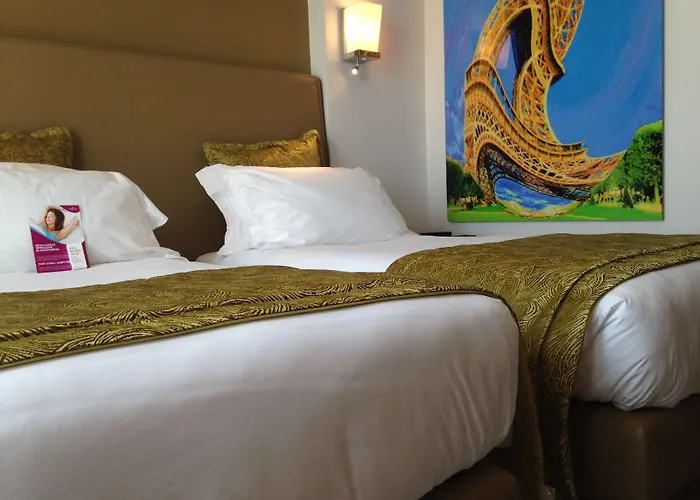 Crowne Plaza Fiera By Ihg 4*